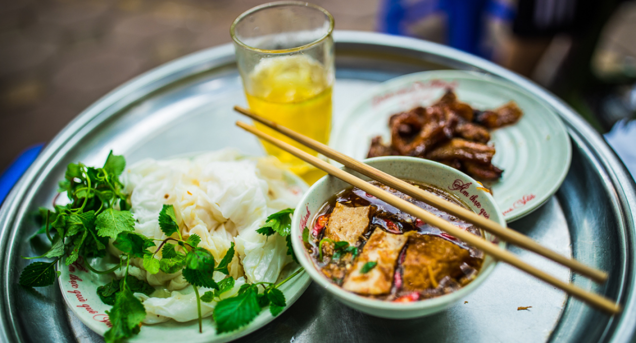Hướng dẫn ăn uống đường phố Việt Nam cho người mới bắt đầu 