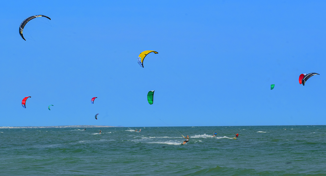 Mui Ne : Terre de dunes de sable et de sports nautiques