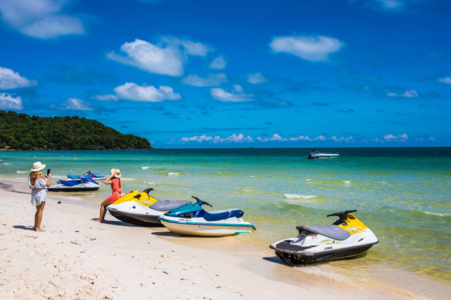 Bai Sao public beach is where many travellers go to spend a day in the sun.