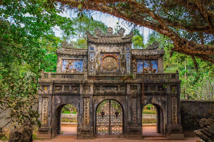 Từ Hiếu, the root pagoda of Zen master Thích Nhất Hạnh, is set on a peaceful hill.