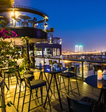 7 stunning rooftop bars in Vietnam