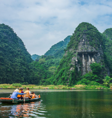 5 day trip destinations from Hanoi