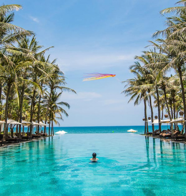 7 sensational swimming pools in Vietnam