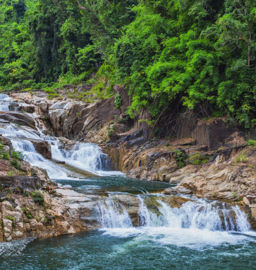 The secret waterfalls and springs around Nha Trang
