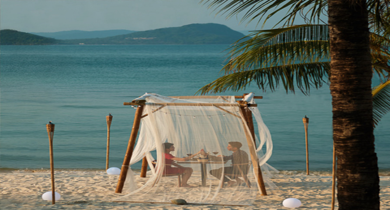 Dinner by the beach in Phu Quoc