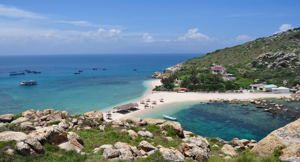 Where to go when island-hopping around Nha Trang