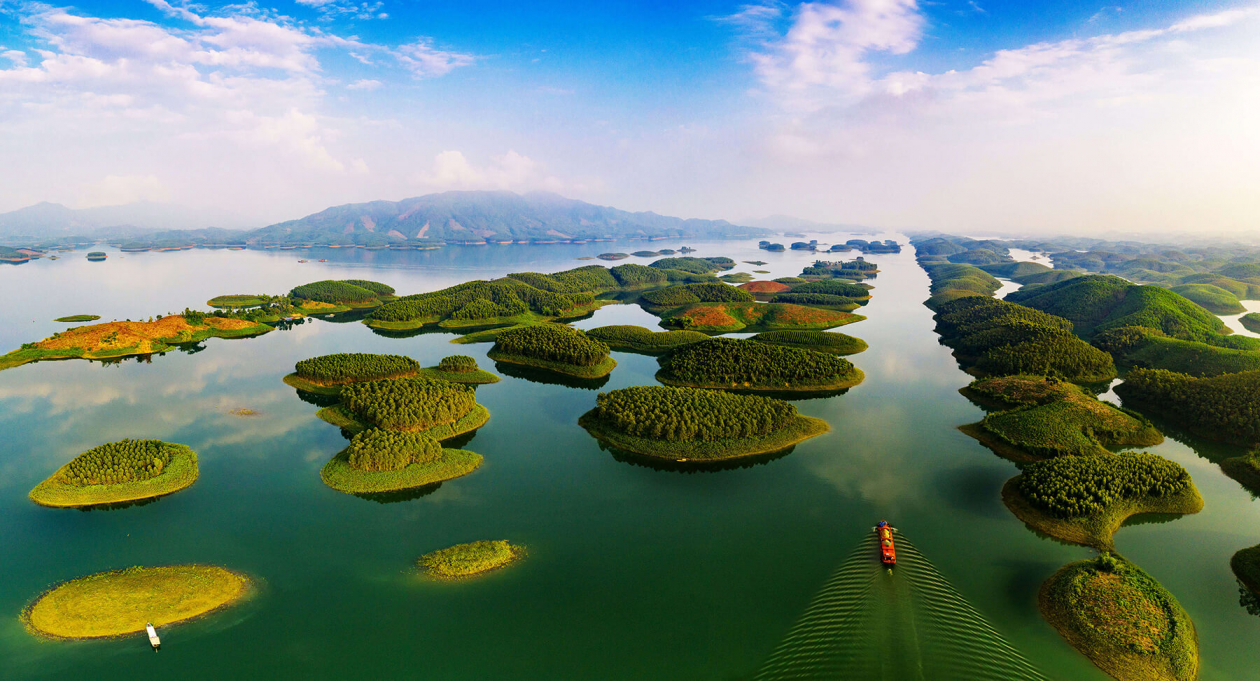 Le lac Thac Ba - L'émeraude de Yen Bai