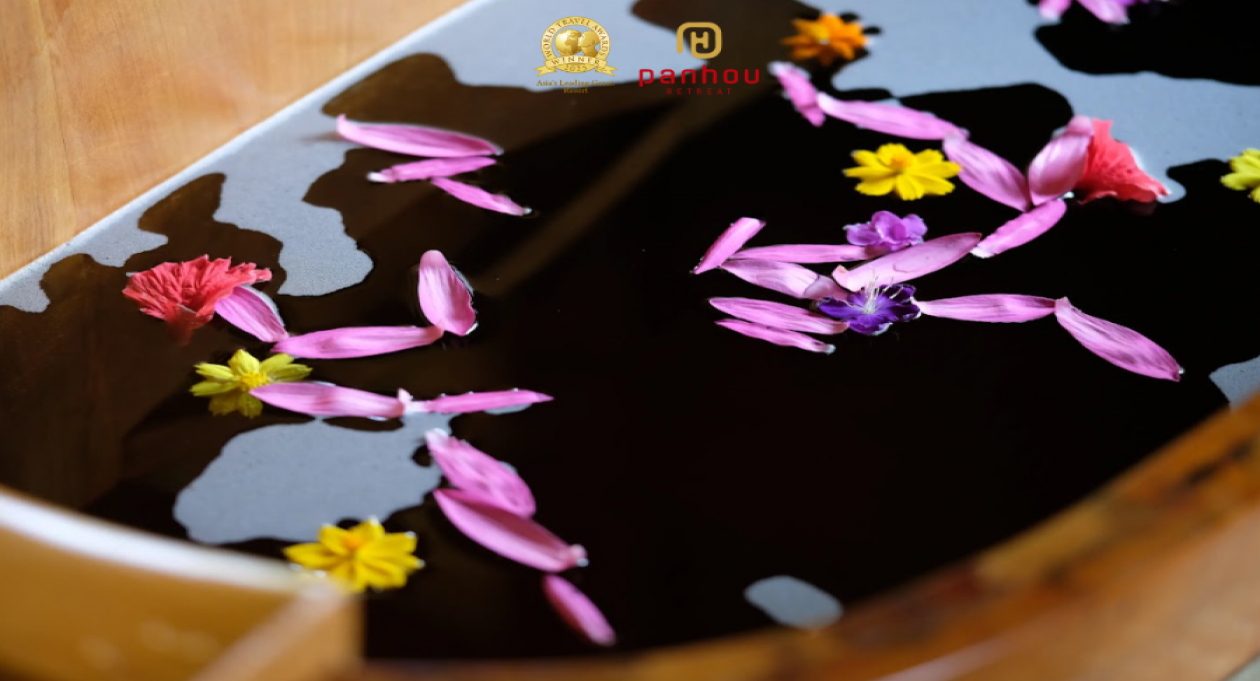 Red Dao Herbal Bathing: A Secret Healing Ritual in Hoàng Su Phì