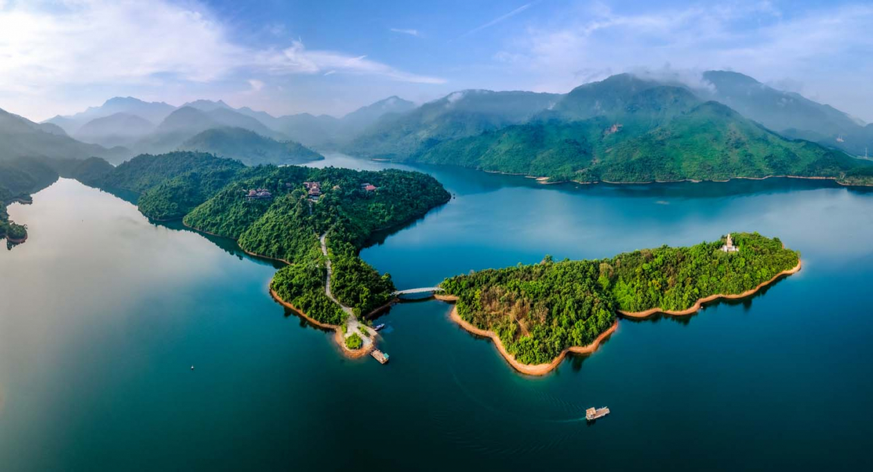 Hue: Vietnam’s Quiet Gateway to a World of Birds