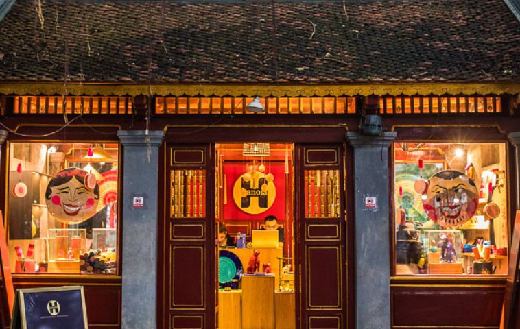 10 cool collectibles to buy in Vietnam