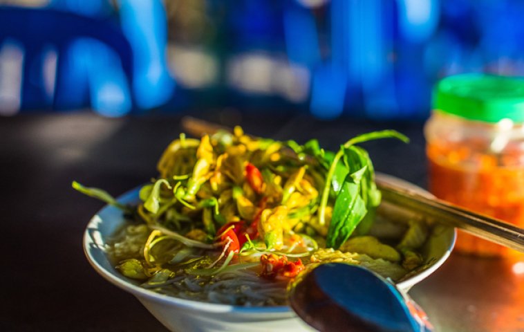 មគ្គុទេសក៍សម្រាប់អ្នកចូលចិត្តញ៉ាំអំពីគុយទាវវៀតណាម