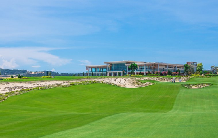 5 reasons to try KN Golf Links