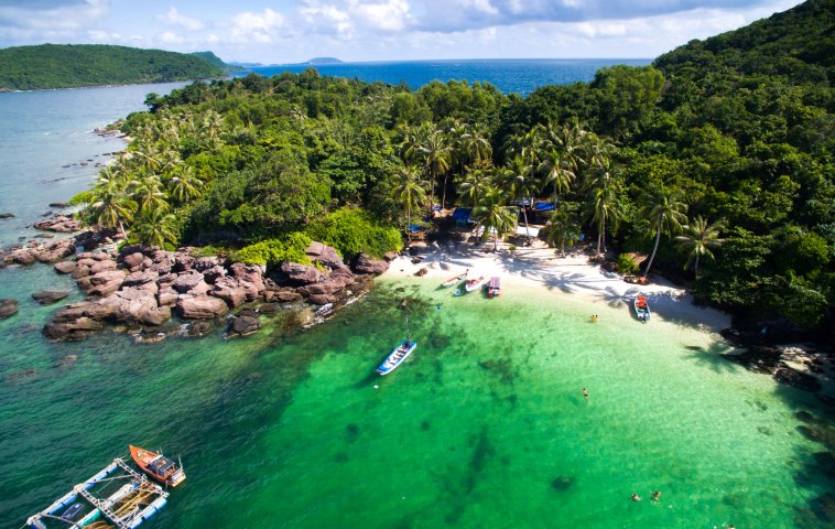 Island hopping in Phu Quoc