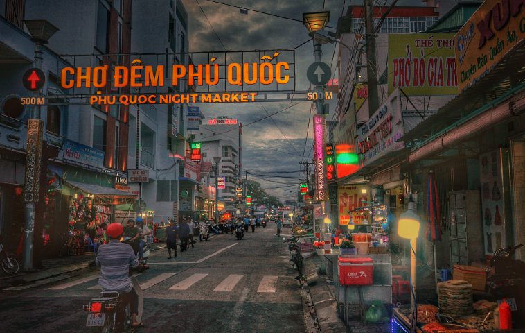 Explore Phu Quoc by night