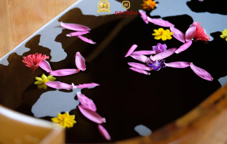 Red Dao Herbal Bathing: A Secret Healing Ritual in Hoàng Su Phì