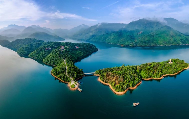 Hue: Vietnam’s Quiet Gateway to a World of Birds